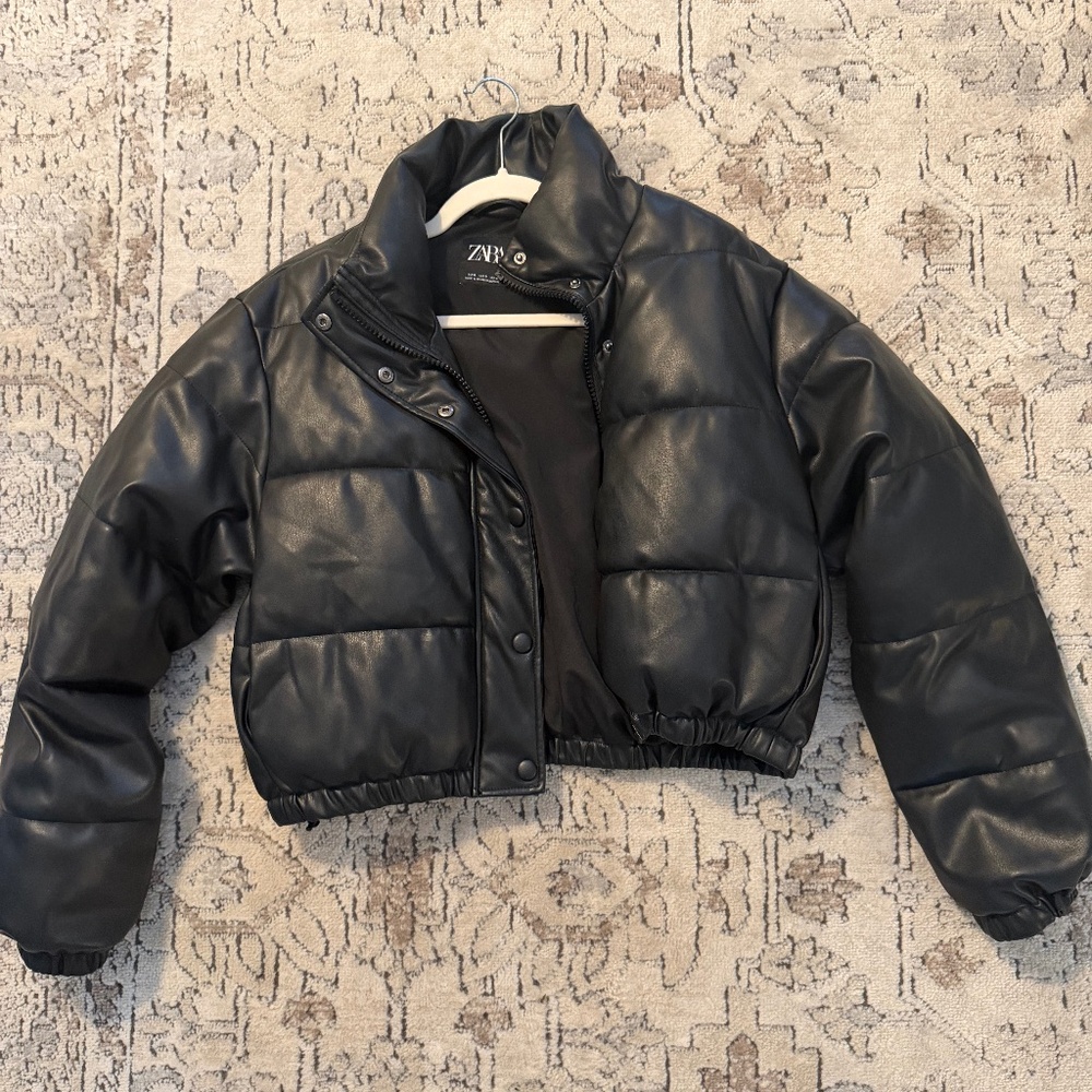 Zara Cropped Vegan Leather Black Puffer
